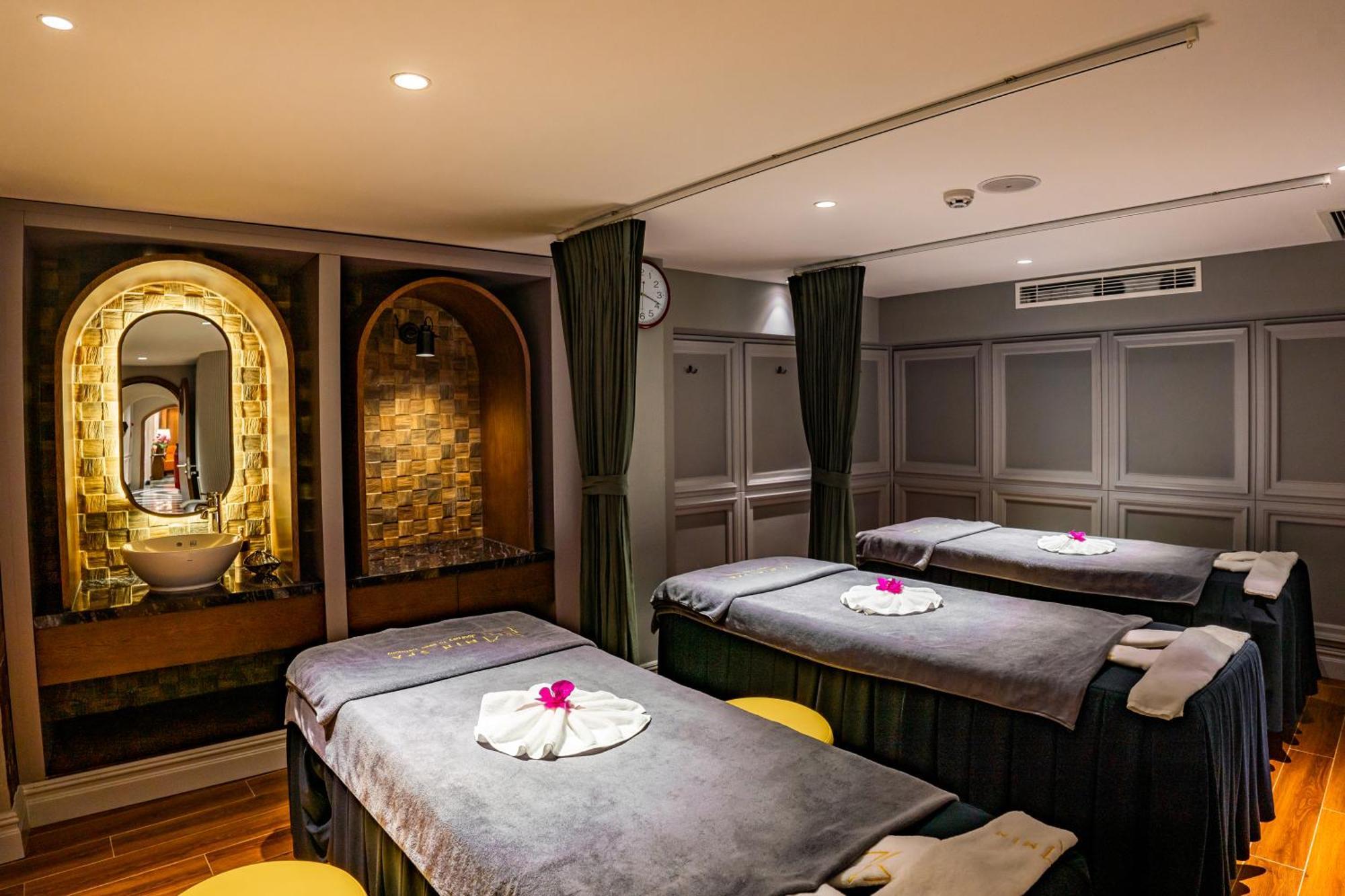 Minerva Premium Hotel Hanoi Bagian luar foto
