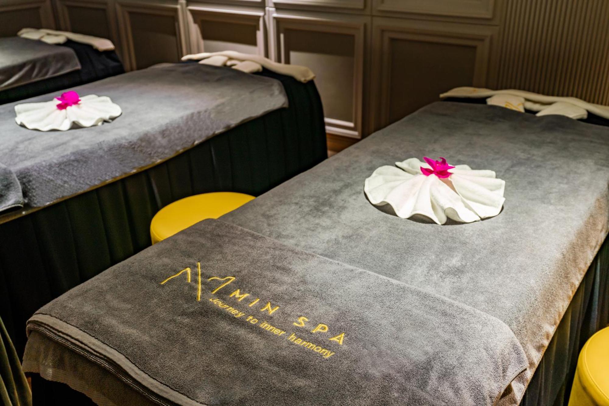 Minerva Premium Hotel Hanoi Bagian luar foto